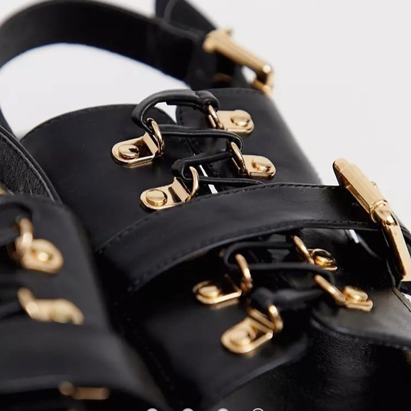 River Island flat sandals with buckle detail in black - Picture 5 of 13